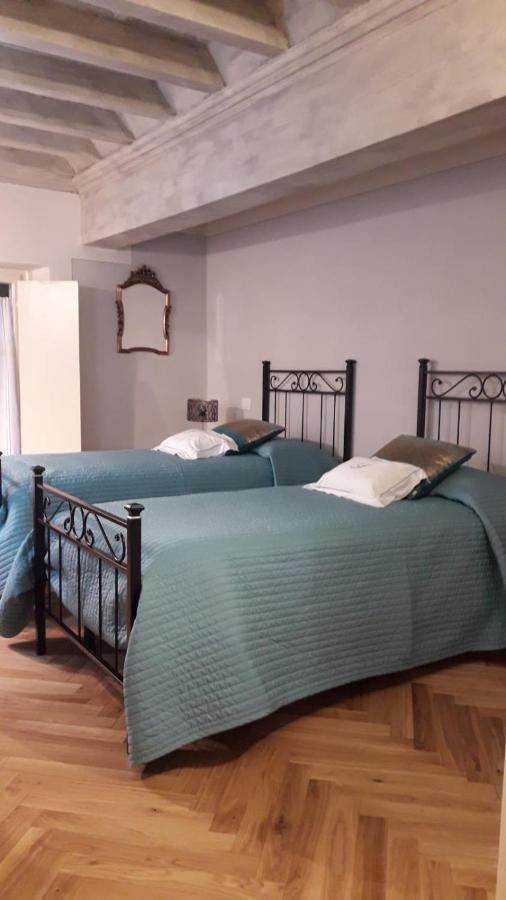 Serenella Apartment Lucca Bagian luar foto